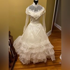 Wedding dress